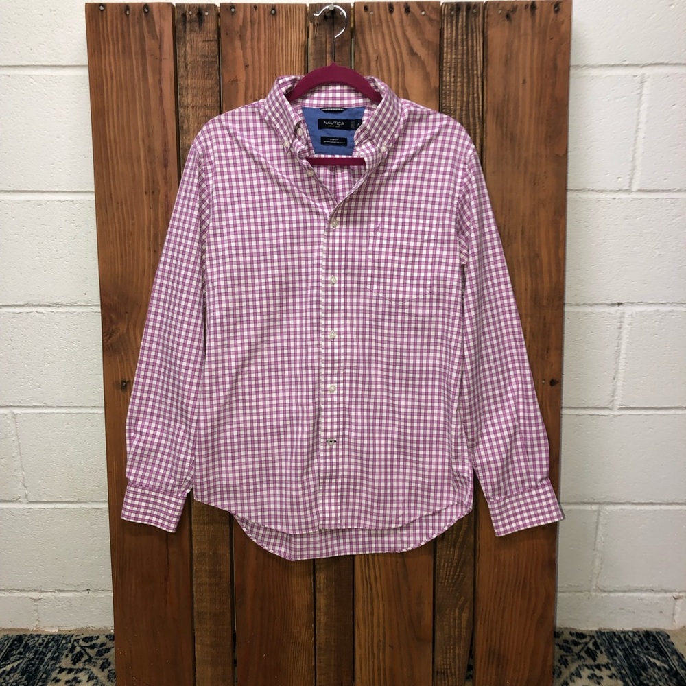 Nautica men’s size medium gingham button down shirt